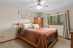 5319 Martha Ln, Oak Forest, IL 60452 - Photo 14