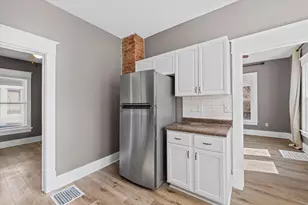 705 N Elm St, Champaign, IL 61820 - Photo 10