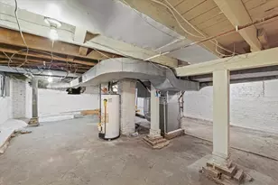 705 N Elm St, Champaign, IL 61820 - Photo 22