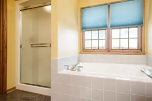 9293 Forest Ridge Dr, Roscoe, IL 61073 - Photo 22