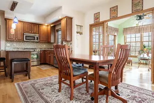 9293 Forest Ridge Dr, Roscoe, IL 61073 - Photo 12