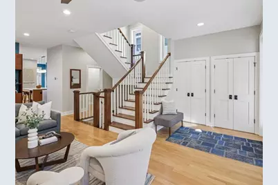 4542 N Leavitt Street, Chicago, IL 60625 - Photo 2