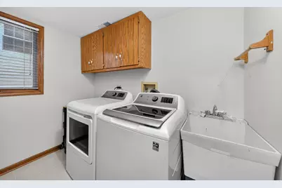 3946 Earlston Road, Downers Grove, IL 60515 - Photo 20