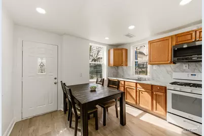 363 Franklin Boulevard, Elgin, IL 60120 - Photo 14