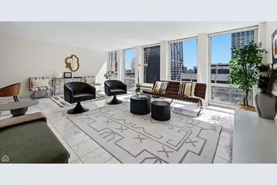 111 E Chestnut Street #21F, Chicago, IL 60611 - Photo 2