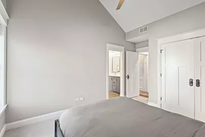 4322 N Hermitage Avenue, Chicago, IL 60613 - Photo 28