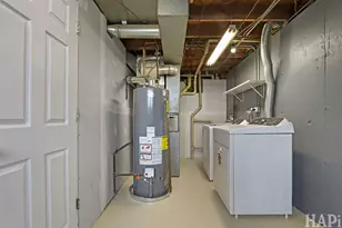 808 Central Park Dr, Round Lake Beach, IL 60073 - Photo 20