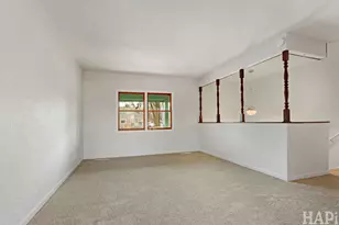 808 Central Park Dr, Round Lake Beach, IL 60073 - Photo 4