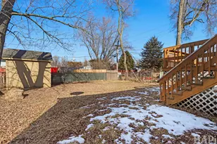 808 Central Park Dr, Round Lake Beach, IL 60073 - Photo 24