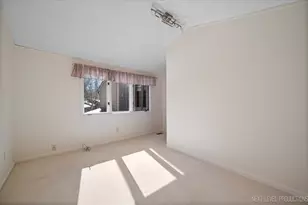 114 Elmtree Ct, Saint Charles, IL 60174 - Photo 16