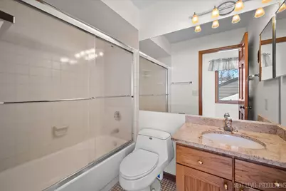 114 Elmtree Court #114, Saint Charles, IL 60174 - Photo 20