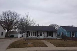 2330 45th St, Rock Island, IL 61201 - Photo 2