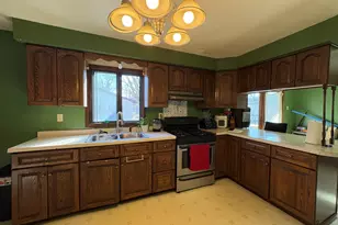 509 W Grant St, Streator, IL 61364 - Photo 8