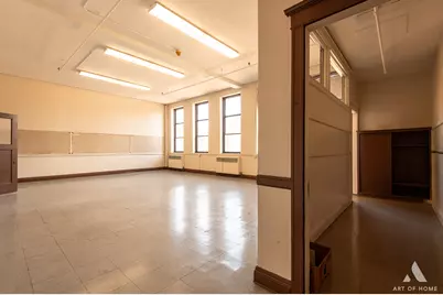 7851 S Jeffery Boulevard, Chicago, IL 60649 - Photo 48