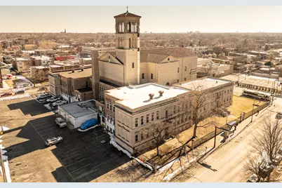 7851 S Jeffery Boulevard, Chicago, IL 60649 - Photo 16