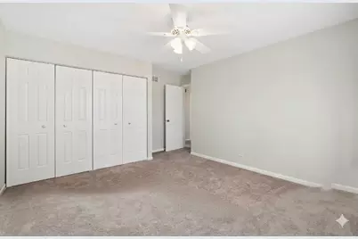 2202 N Williamsburg Street, Arlington Heights, IL 60004 - Photo 28