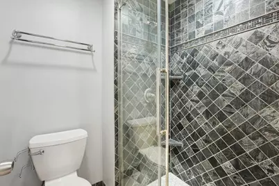 2202 N Williamsburg Street, Arlington Heights, IL 60004 - Photo 24