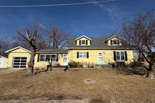 4902 14th St, Streator, IL 61364 - Photo 1