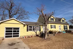 4902 14th St, Streator, IL 61364 - Photo 2