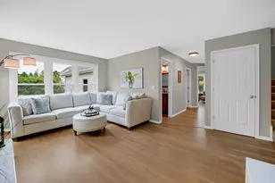 1405 Mallard Ln, Hoffman Estates, IL 60192 - Photo 14