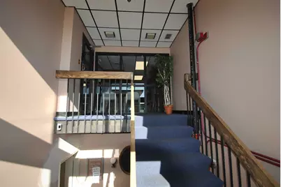 10540 W Cermak Road, Westchester, IL 60154 - Photo 8