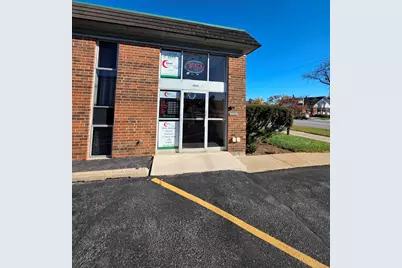 10540 W Cermak Road, Westchester, IL 60154 - Photo 1