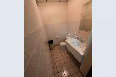 10540 W Cermak Road, Westchester, IL 60154 - Photo 22