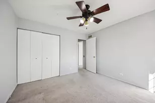 412 Quaker Hill Ct, Aurora, IL 60504 - Photo 20