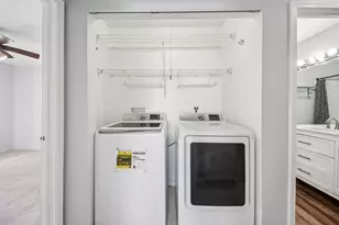 412 Quaker Hill Ct, Aurora, IL 60504 - Photo 22