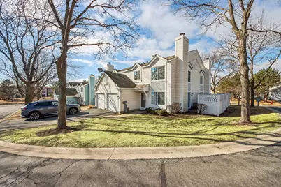 412 Quaker Hill Court, Aurora, IL 60504 - Photo 2