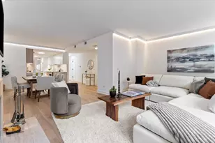 39 E Schiller St, Chicago, IL 60610 - Photo 4