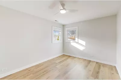 1216 N 20th Avenue #G, Melrose Park, IL 60160 - Photo 8