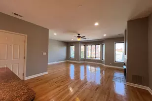 1911 S State St, Chicago, IL 60616 - Photo 8