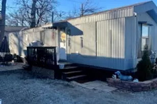 7240 107th Street W, Worth, IL 60482 - Photo 2