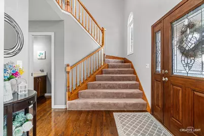 2843 Winchester Drive, Elgin, IL 60124 - Photo 2