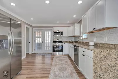 5101 W 1000 N Road, Kankakee, IL 60901 - Photo 4