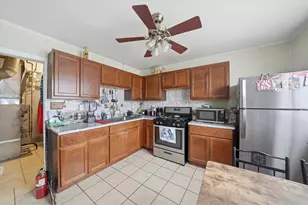 33 49th Ave, Bellwood, IL 60104 - Photo 6