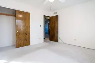 1327 Timberline Dr, Joliet, IL 60431 - Photo 14