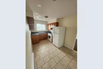 7455 N Ridge Boulevard #C2, Chicago, IL 60645 - Photo 2