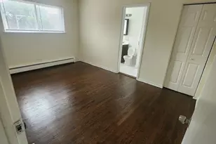 7455 N Ridge Blvd, Chicago, IL 60645 - Photo 6