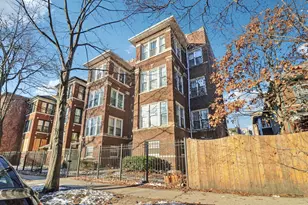 7622 N Greenview Ave, Chicago, IL 60626 - Photo 2