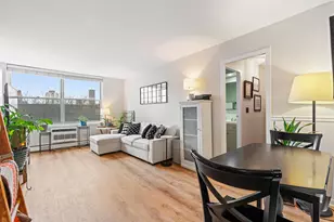 3033 N Sheridan Rd, Chicago, IL 60657 - Photo 4