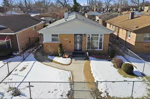 9532 S Green St, Chicago, IL 60643 - Photo 2