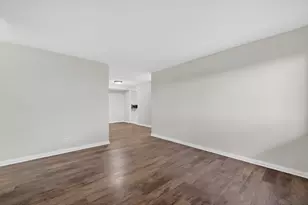 1493 N Winslowe Dr, Palatine, IL 60074 - Photo 4