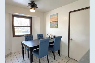 23W447 Greenbriar Drive, Naperville, IL 60540 - Photo 6