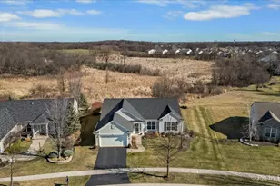 12290 Russet Ln, Huntley, IL 60142 - Photo 32