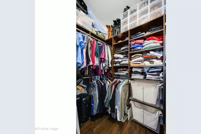 1617 W Barry Avenue #2S, Chicago, IL 60657 - Photo 20