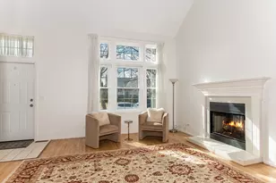 265 Commonwealth Dr, Bolingbrook, IL 60440 - Photo 4