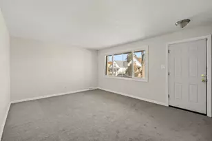 10214 S La Salle St, Chicago, IL 60628 - Photo 2