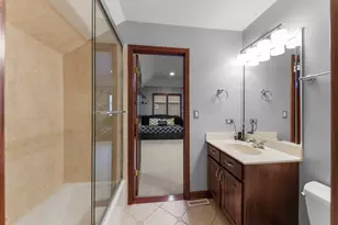 5719 Rosinweed Ln, Naperville, IL 60564 - Photo 32